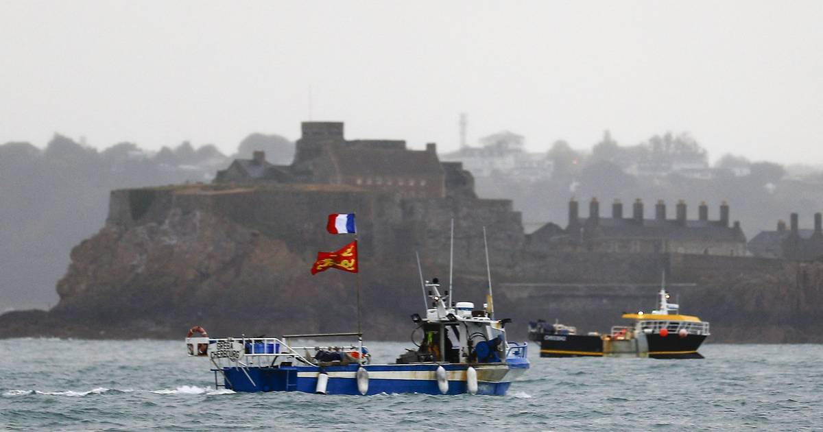 La Francia minaccia ritorsioni nella disputa sulla pesca con il Regno Unito |  All’estero