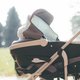 Waarom je de kinderwagen juist niet af moet dekken als het zonnig is