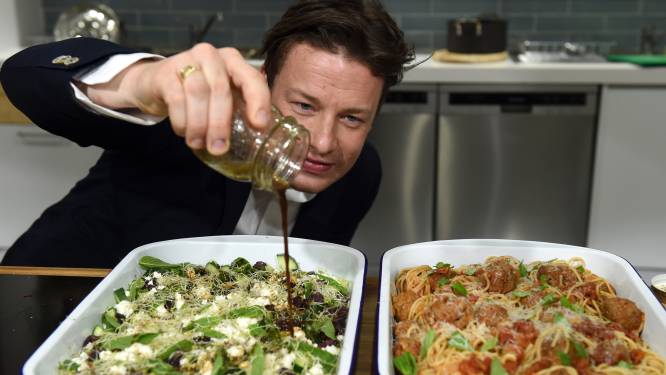 Jamie Oliver brandt zijn vingers niet meer aan restaurants