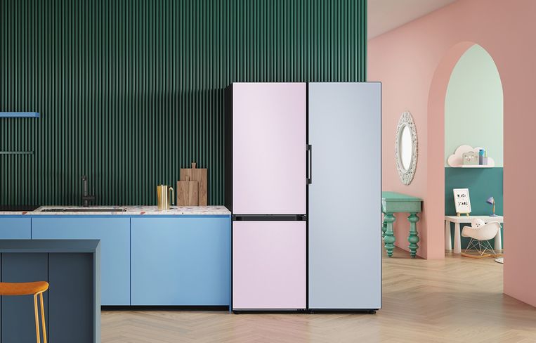Ook de koelkasten van Samsung konden wel een andere kleur dan wit, grijs of zwart gebruiken. De nieuwe ‘Bespoke’-koelers en -vriezers zijn er van zacht lavendel en ‘sky blue’ tot neutraal beige en marineblauw, vanaf € 749. samsung.com Beeld 
