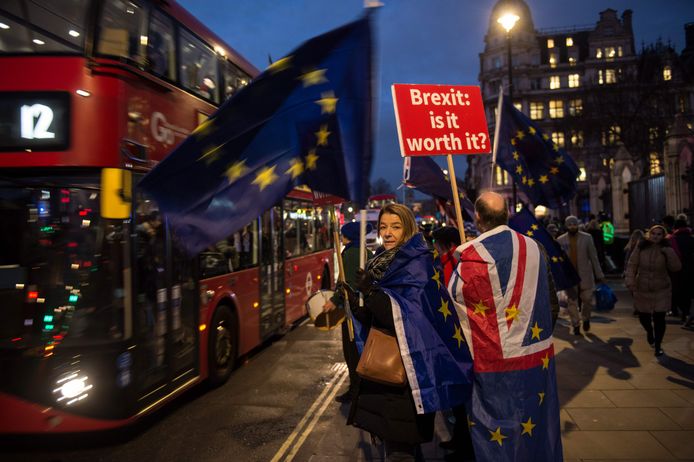 Anti-brexit-supporters vragen zich af: ‘de brexit, is het het waard?’