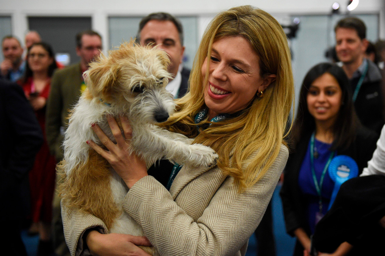 De (veel jongere) vrouw achter Boris Johnson: hoe Carrie ...