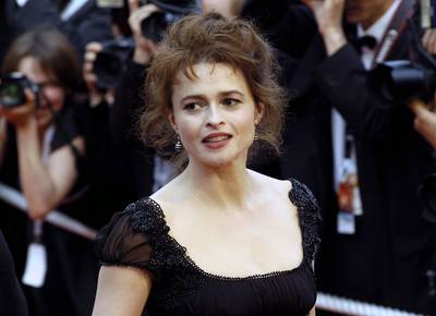 Helena Bonham-Carter naar paragnost voor rol The Crown