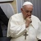 Paus Franciscus sluit aftreden niet meer uit na zware reis