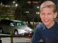 “Ik ben bijna dood”: jongen (16) belt noodnummer nadat hij klem komt te zitten in wagen en hoopt dat politie hem zal redden. Maar de tijd tikt weg