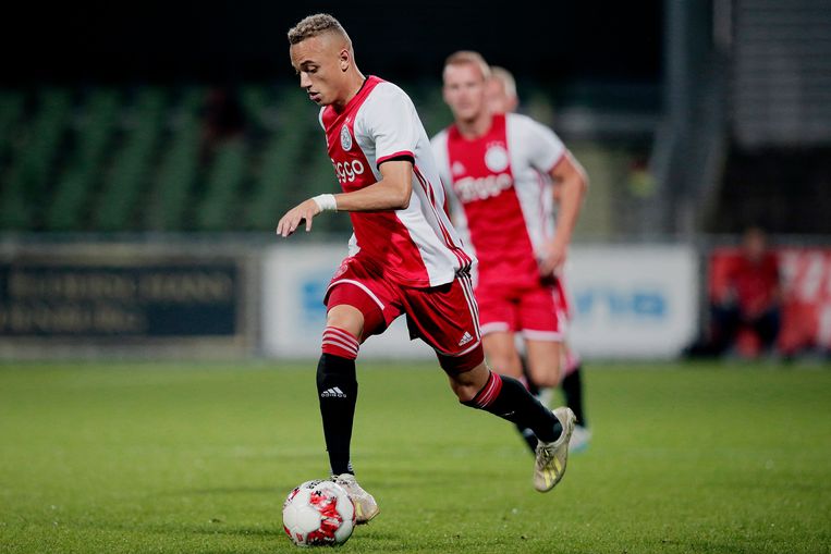 Jong Ajax Verslaat Fc Dordrecht In Doelpuntrijk Duel Het Parool