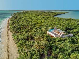 Alleen op de wereld (of met enkel je huispersoneel): superlocatie maakt exclusieve villa nog unieker