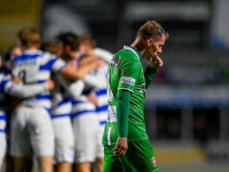 Afgang voor FC Dordrecht in KNVB Beker: amateurs van Spakenburg met 3-0 te sterk