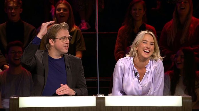 Jan Jaap van der Wal en Kat Kerkhofs waren woensdagavond juryleden in 'De Slimste Mens Ter Wereld'.