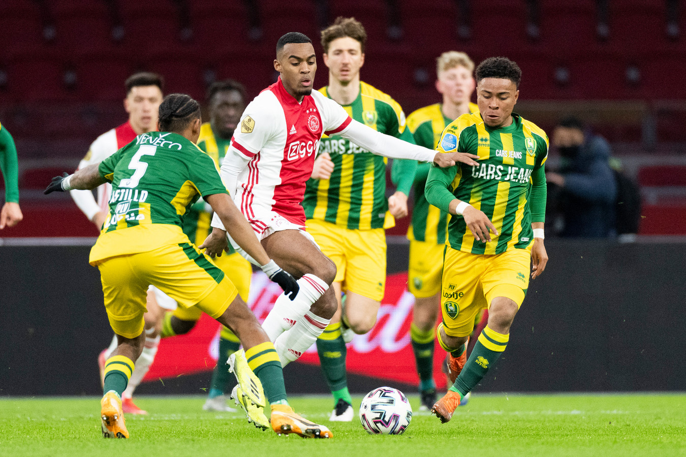 ajax-rekent-al-voor-rust-af-met-nieuwe-hekkensluiter-ado-den-haag-foto-ad-nl