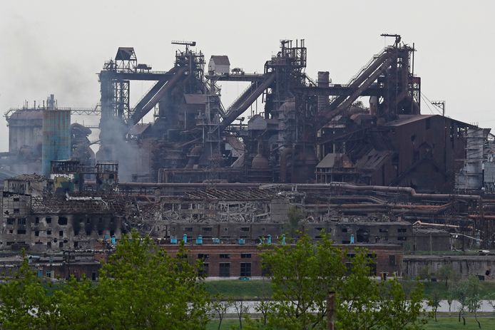 De Azovstalfabriek in Marioepol.