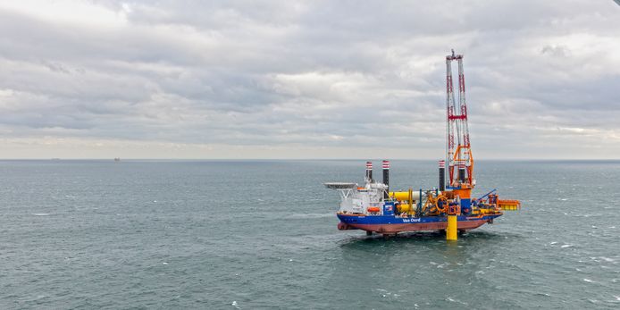 Windmoleninstallatieschip Aeolus.