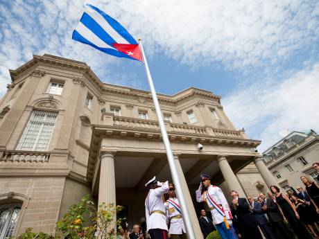 L’ambassade de Cuba à Washington visée par des cocktails Molotov: “Une attaque terroriste”