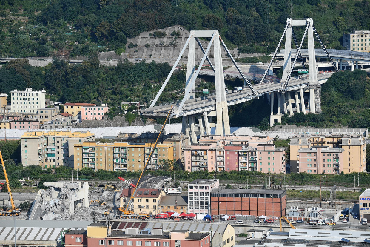 De brug in Genua is weer open, maar de juridische ...