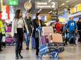 Drukte op Schiphol tijdens de herfstvakantie.