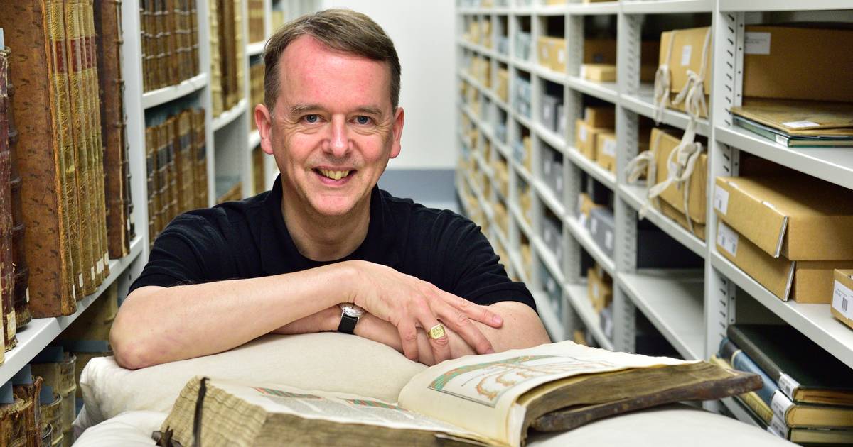 Eeuwenoude boeken lagen tientallen jaren in kluis van klooster (en ...