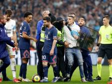 Messi krijgt fan achter zich aan tijdens heet avondje in Marseille
