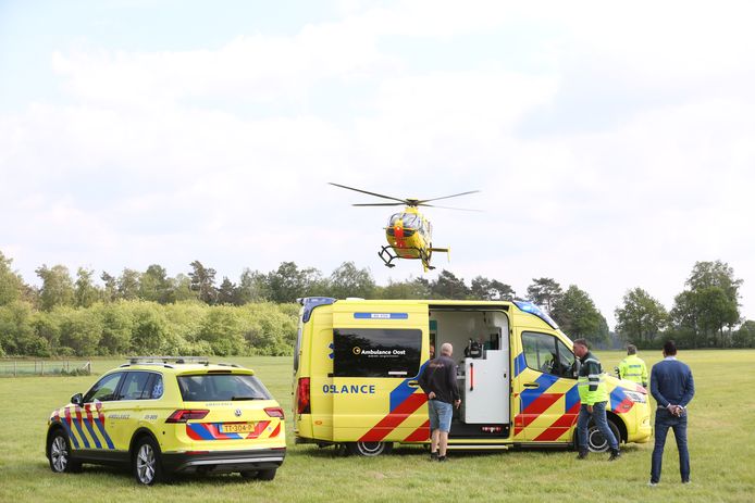 Zaterdagmiddag is een traumahelikopter opgeroepen in Hellendoorn.