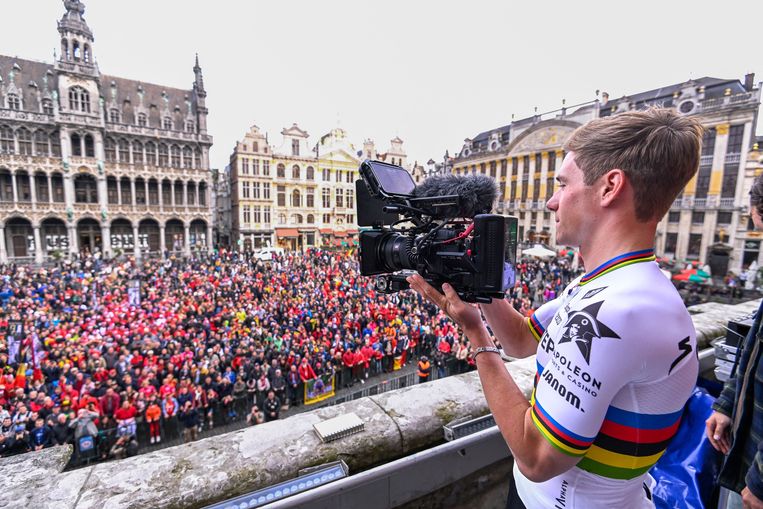 Viering op de Brusselse Grote Markt. Beeld AFP