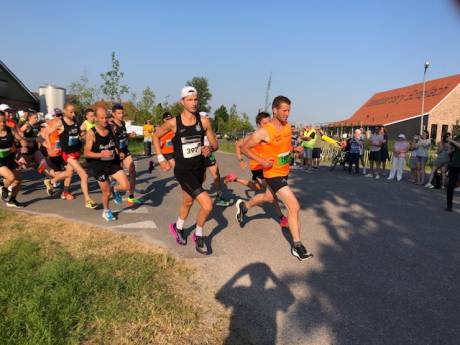 Kustmarathon-toppers stelen ook op het platteland de show en winnen tijdens Schellachloop