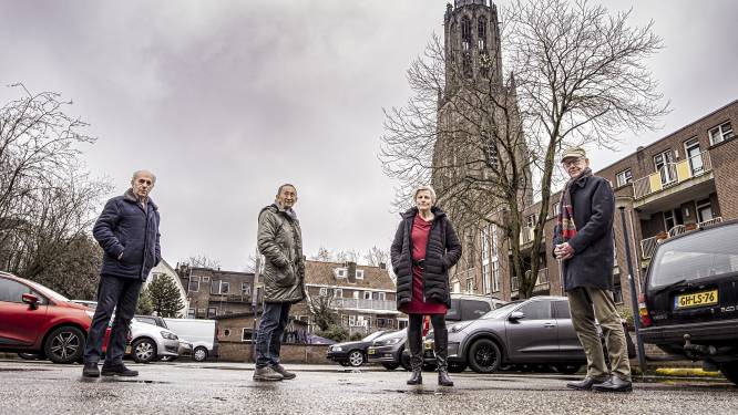 Van 38 euro naar 225 euro per maand voor een parkeerplaats: deze automobilisten zijn woedend