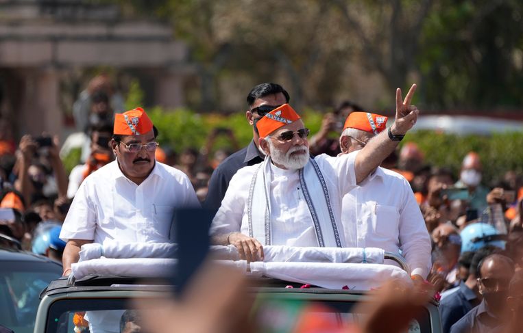 De Indiase premier Narendra Modi in Ahmedabad nadat zijn partij belangrijke regionale verkiezingen had gewonnen. Beeld AP