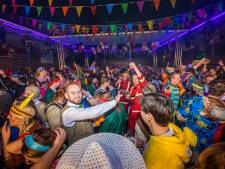 Negeert deze carnavalsvereniging stelselmatig de regels, of zijn Apeldoornse handhavers erg streng?