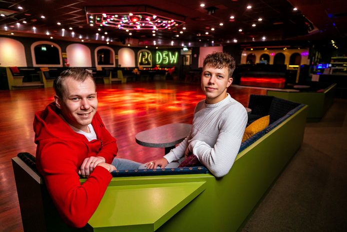Marcel (L) en Sander Daamen hebben Dansstudio Waalwijk overgenomen.
