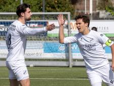 Milan van Loon is het nieuwe doelpuntenfenomeen van Mierlo Hout: ‘Voetballend kan ik niet mee’