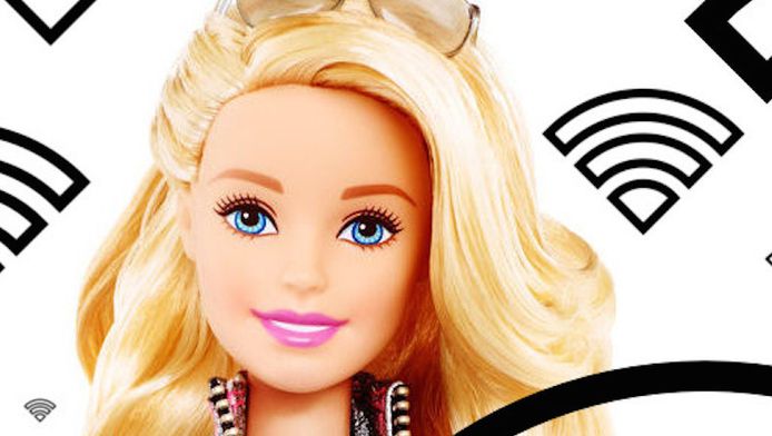 Oude man Schema breng de actie Nieuwe Barbie luistert kinderen af" | Wetenschap & Planeet | hln.be