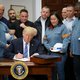 Trump ondertekent importheffing, reageert Europa met grof geschut?