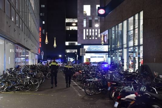 Steekpartij in Grote Marktstraat Den Haag.
