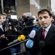 Van Fortuyns chauffeur tot de schrijver van een opzienbarende roman: een bonte stoet getrouwen komt met Baudet de Kamer in