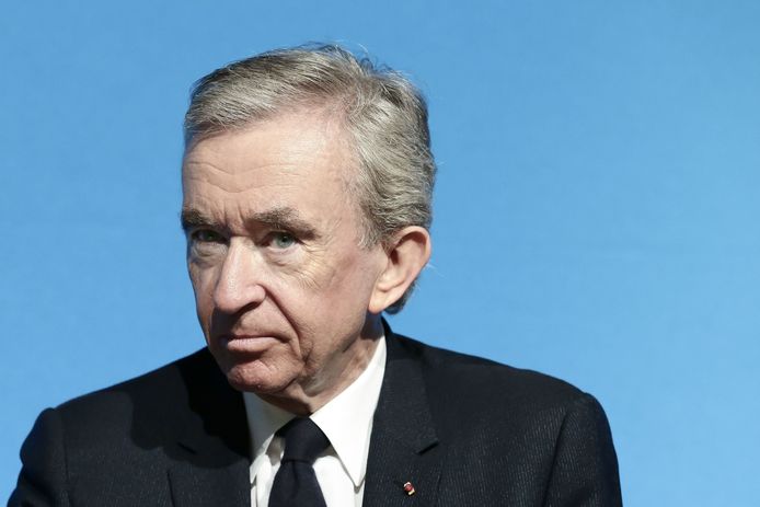 Bernard Arnault breekt door vermogensgrens 200 miljard dollar