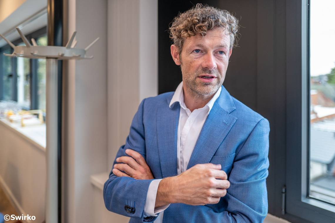 Twee maanden stilte na audit, en dan ineens ontslag: de opvallende timing rond VDAB-topman Wim Adriaens