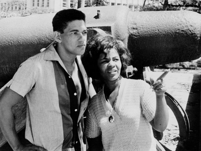 Elza Soares met haar grote liefde, de voetballer Mané Garrincha.