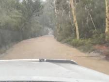 Bosbranden én zondvloed teisteren nu Australië