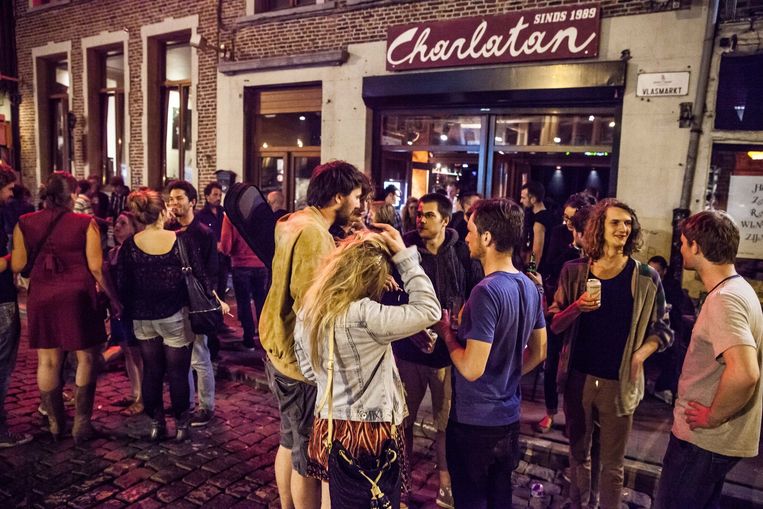 Legendarische Charlatan Staat Model Voor Film Belgica Een Cafe Met Duizend Verhalen De Morgen