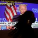 Waarom roepen Amerikaanse media Biden niet tot winnaar uit?