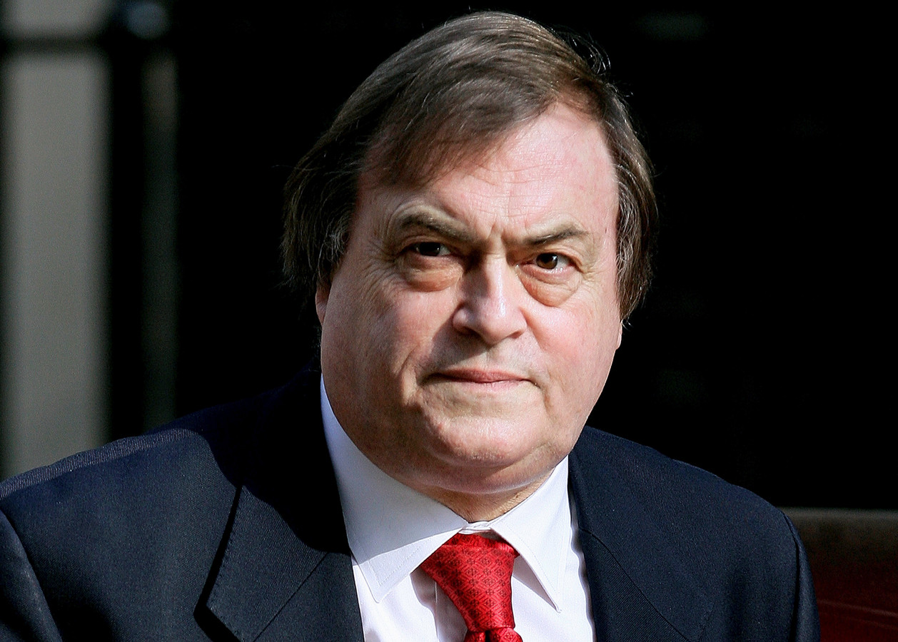 Britse Ex Vicepremier Oorlog In Irak Was Illegaal Foto Ad Nl