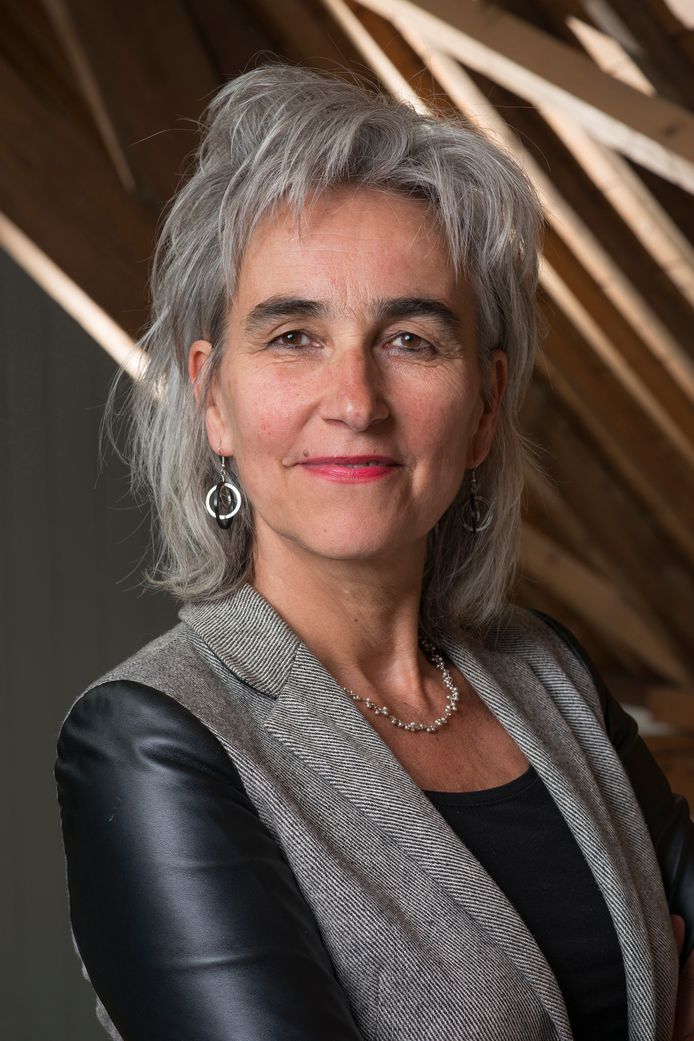 Marian Koopmans.