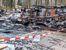 ‘Meer dan een ton’ schade na flinke brand Orientalis, maar wie stak de vlammenzee aan?