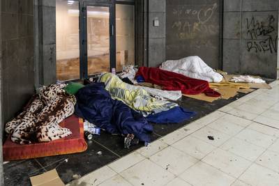 145 extra plaatsen in noodopvang voor daklozen tijdens vriestemperaturen: “We willen niemand in deze koude laten slapen”