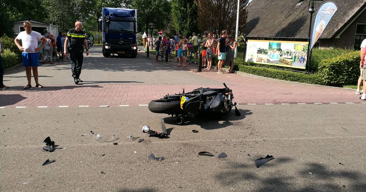 Motorrijder gewond na ongeluk in Rheezerveen | Hardenberg | destentor.nl - De Stentor