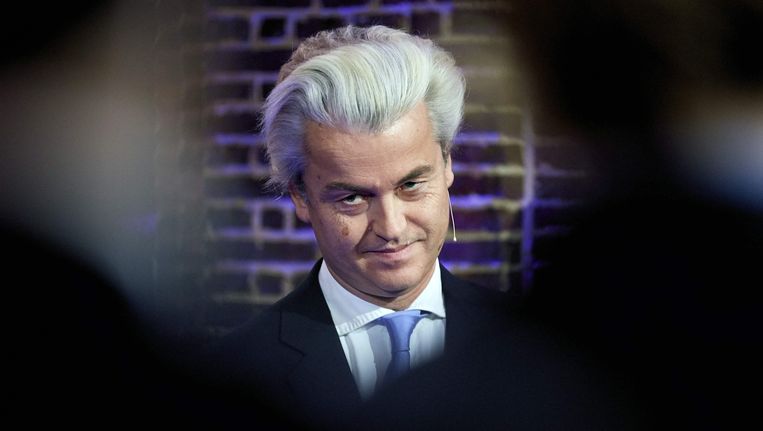 De Nederlandse PVV-leider Geert Wilders reageert opgetogen op de verkiezingsoverwinning van Donald Trump. Beeld AFP
