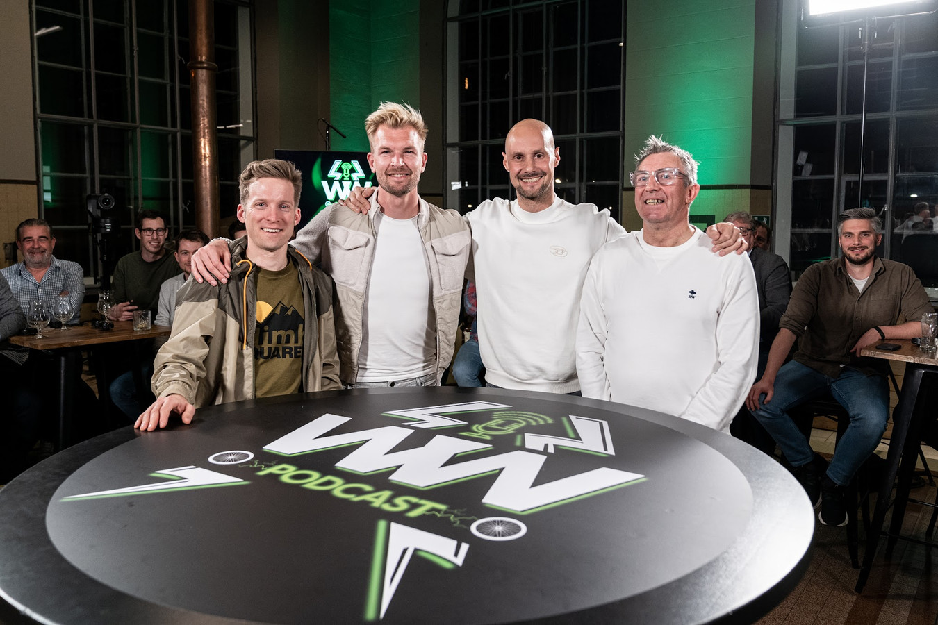 Populaire podcast wielerclub wattage komt naar dilbeek met live giro