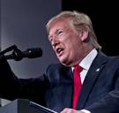 Hoe Trump zijn rivalen een voor een met bijnamen kleineert