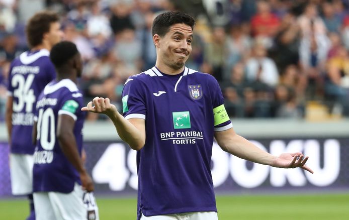 les kilos en trop de samir nasri ont fait grincer des dents a anderlecht football belge 7sur7 be