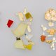 Plastic vult vogellichamen met vlamvertragers en kleurstoffen