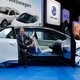 Autofabrikanten gaan Uber achterna en investeren massaal in autodelen